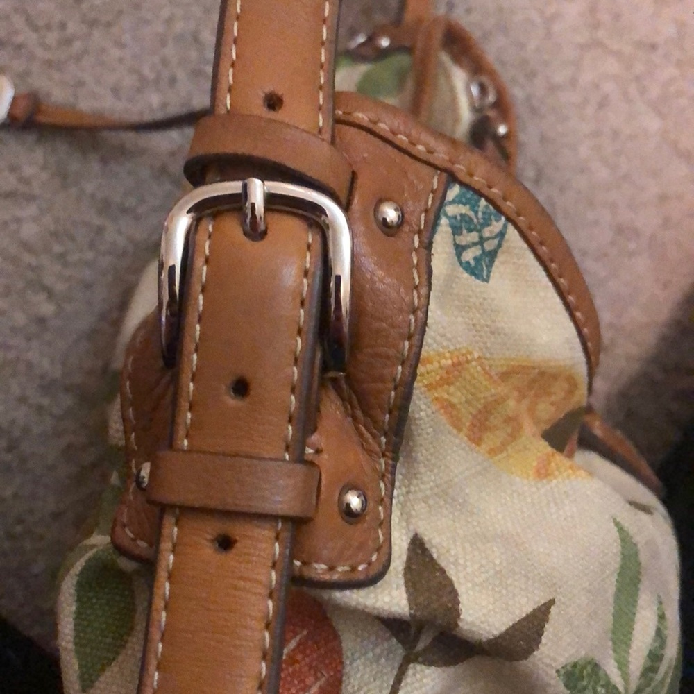 Fossil floral purse - Picture 7 of 7